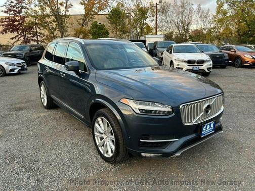2019 Volvo XC90 T6 Inscription