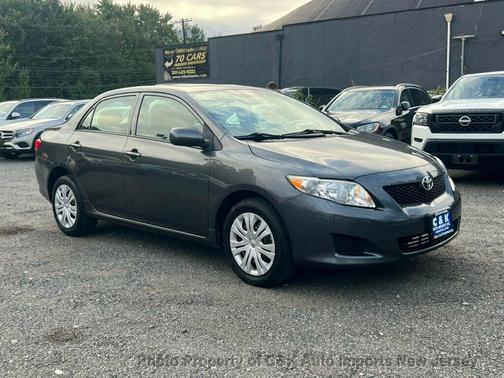2010 Toyota Corolla LE