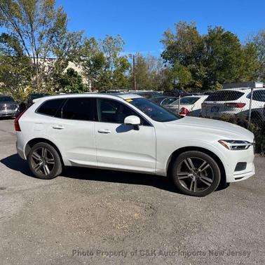 2019 Volvo XC60 T5 Momentum