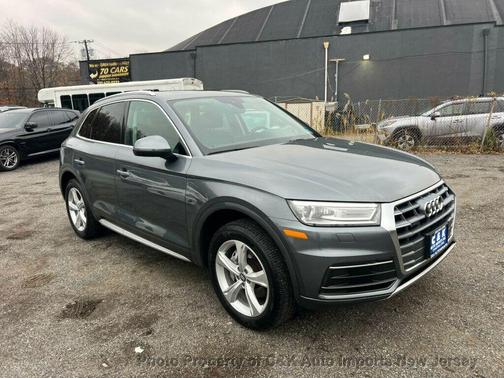 2020 Audi Q5 45 Premium