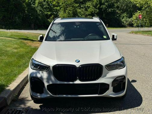 Mineral White Metallic 2020 BMW X5 xDrive40i