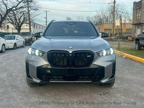 2024 BMW X5 M60i
