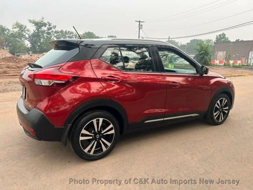 Not Specified 2018 Nissan Kicks SR