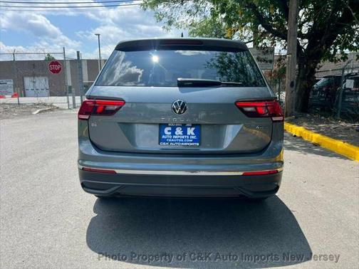 2022 Volkswagen Tiguan 2.0T SE 4MOTION