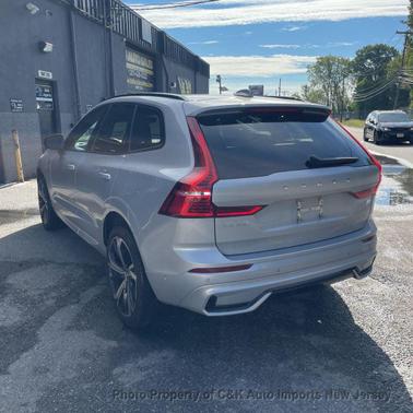 2022 Volvo XC60 Recharge Plug-In Hybrid T8 R-Design