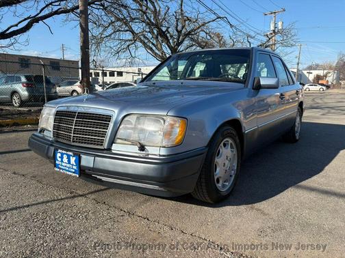 1995 Mercedes-Benz E-Class E Class 4dr Sedan 3.0L Diesel
