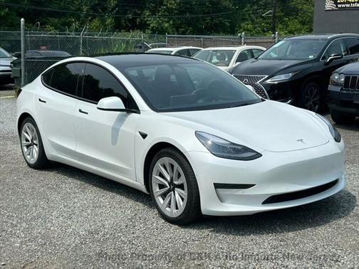 2022 Tesla Model 3 Long Range