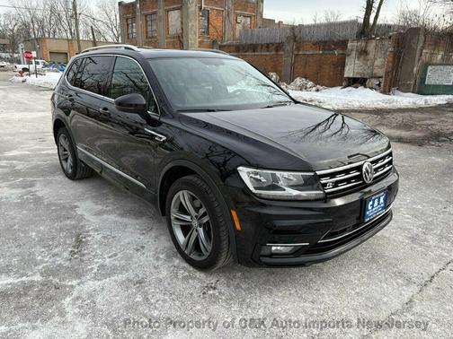 2019 Volkswagen Tiguan 2.0T SEL R-Line 4MOTION