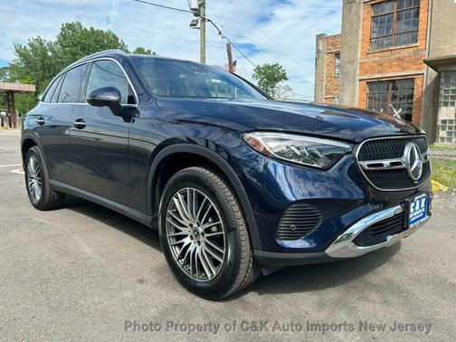 Nautical Blue Metallic 2023 Mercedes-Benz GLC 300 4MATIC
