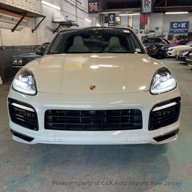 Chalk 2022 Porsche Cayenne GTS
