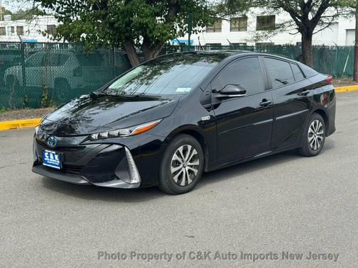 2022 Toyota Prius Prime LE