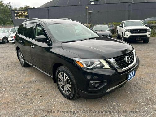 2019 Nissan Pathfinder SV