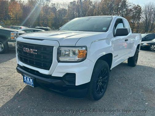 2022 GMC Canyon Elevation Standard