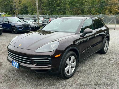 2022 Porsche Cayenne Cayenne