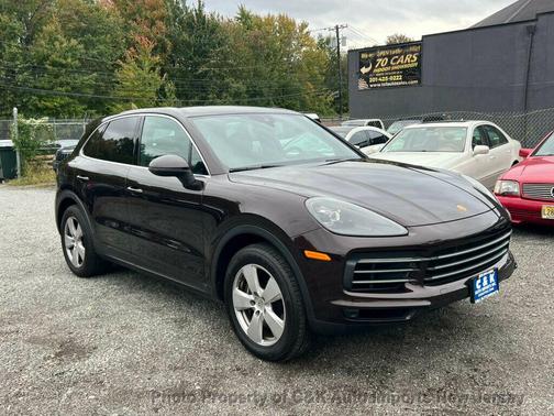 2022 Porsche Cayenne Cayenne