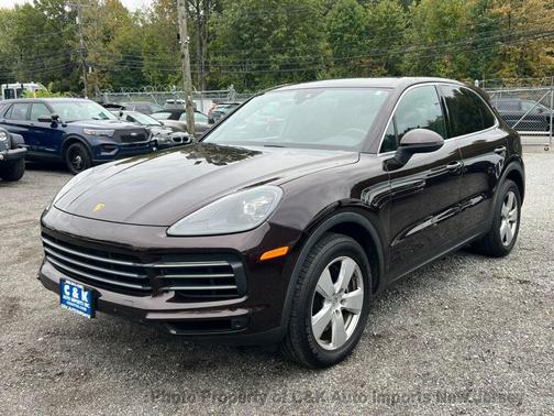 2022 Porsche Cayenne Cayenne