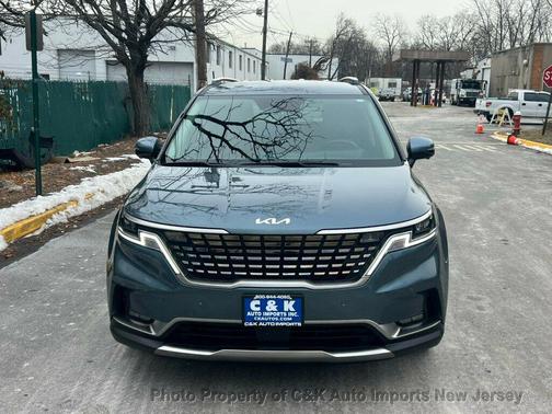 2024 Kia Carnival SX