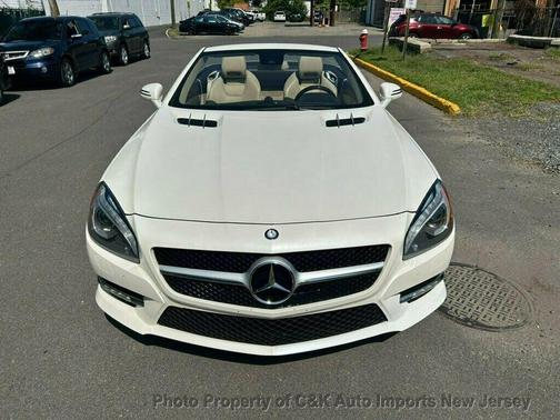 2014 Mercedes-Benz SL-Class 2dr Roadster SL 550