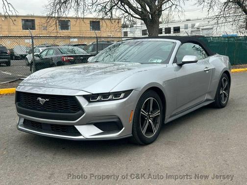 2024 Ford Mustang EcoBoost