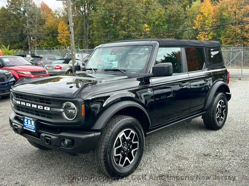 2023 Ford Bronco Black Diamond