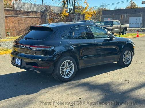 2019 Porsche Macan AWD