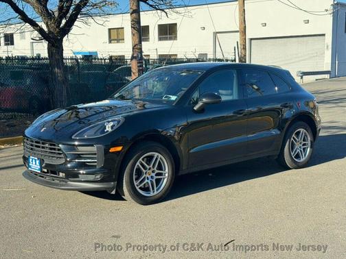 2019 Porsche Macan AWD