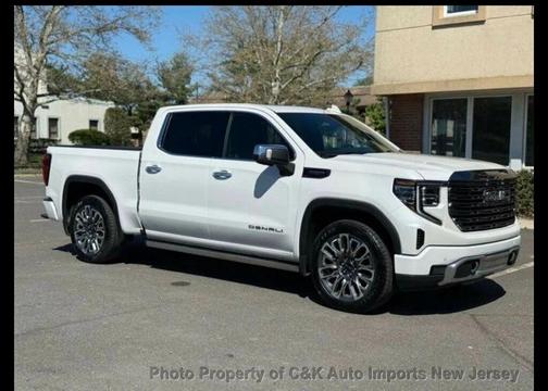 White Frost Tricoat 2024 GMC Sierra 1500 Denali Ultimate