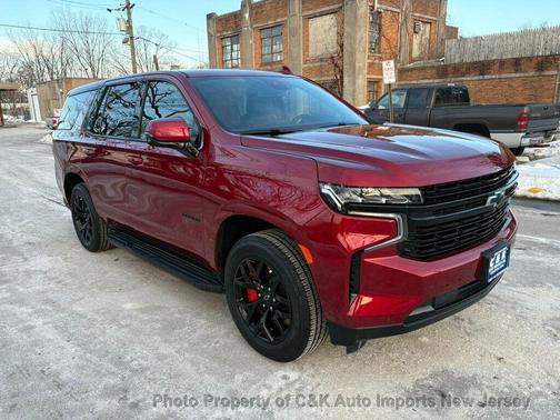 2023 Chevrolet Tahoe 4WD RST