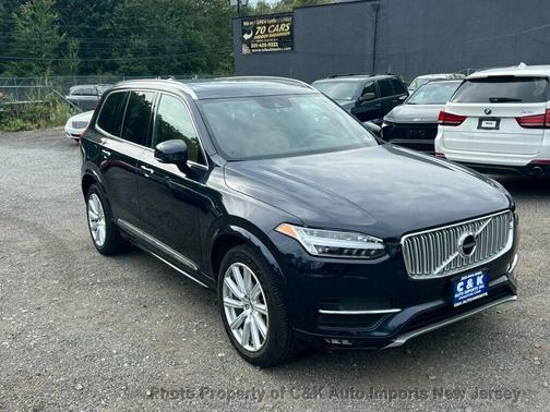 2019 Volvo XC90 T6 Inscription
