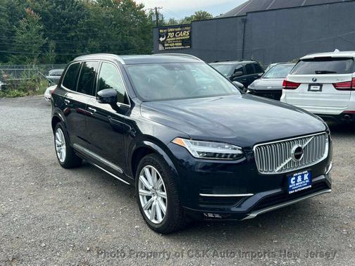 2019 Volvo XC90 T6 Inscription