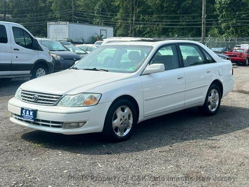 2004 Toyota Avalon XLS