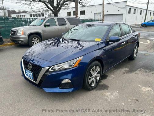 2021 Nissan Altima S FWD