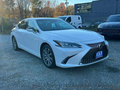 2020 Lexus ES 350 Base