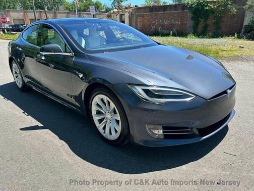 Midnight Silver Metallic 2017 Tesla Model S 100D
