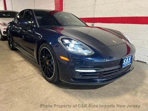 Night Blue Metallic 2017 Porsche Panamera 4S