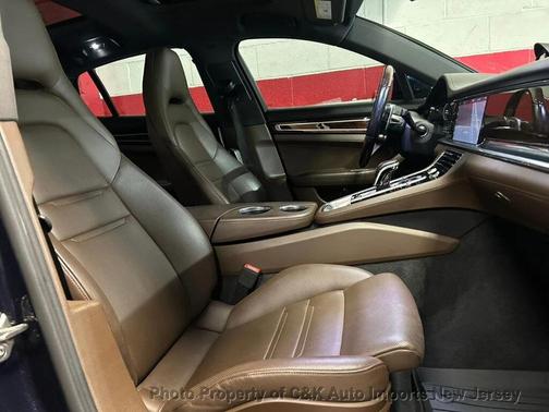 Night Blue Metallic 2017 Porsche Panamera 4S