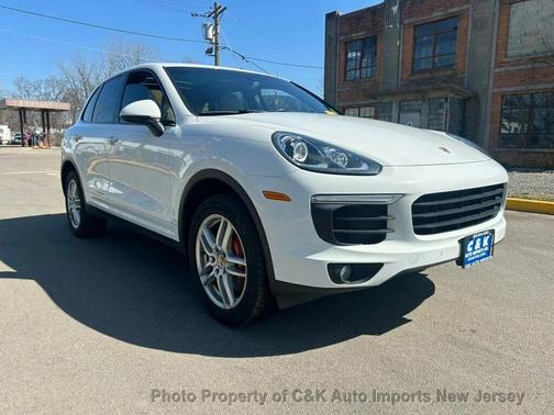 2016 Porsche Cayenne Cayenne