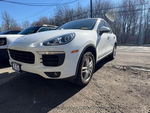 2016 Porsche Cayenne Cayenne