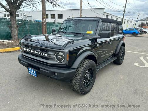 Shadow Black 2023 Ford Bronco Big Bend
