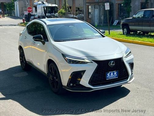 2023 Lexus NX 350 F SPORT Handling