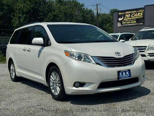 2015 Toyota Sienna XLE Premium
