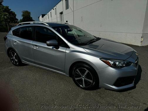 Ice Silver Metallic 2023 Subaru Impreza Premium