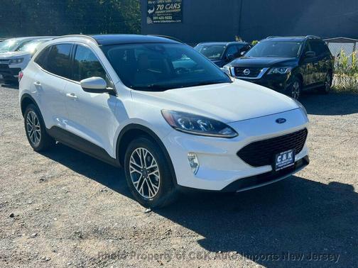 2020 Ford Escape SEL