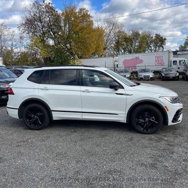 2023 Volkswagen Tiguan 2.0T SE R-Line Black 4MOTION