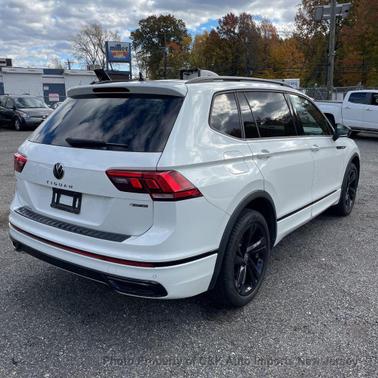 2023 Volkswagen Tiguan 2.0T SE R-Line Black 4MOTION