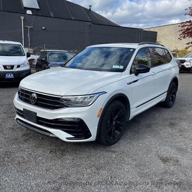 2023 Volkswagen Tiguan 2.0T SE R-Line Black 4MOTION