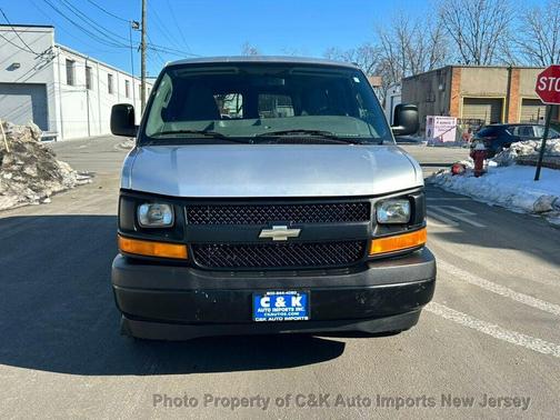 2017 Chevrolet Express 3500 LS