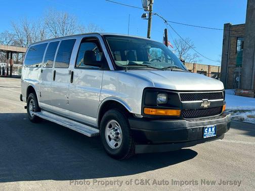 2017 Chevrolet Express 3500 LS