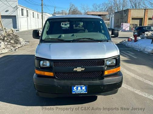2017 Chevrolet Express 3500 LS