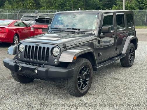 2017 Jeep Wrangler Unlimited Smoky Mountain 4x4